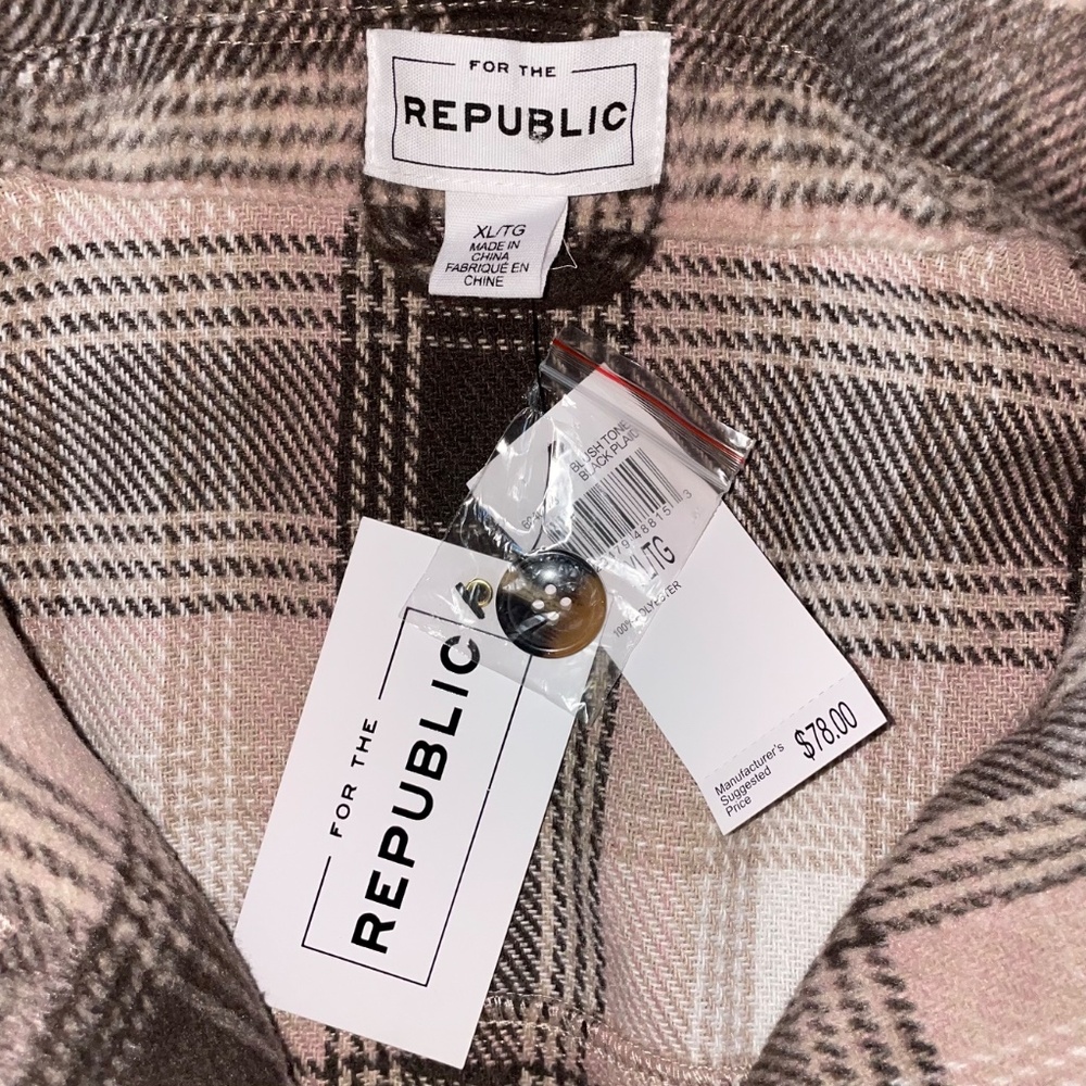NWT For the Republic Cropped Relaxed Fit Fleece Plaid Shacket - Cabincore Cozy - Picture 2 of 6